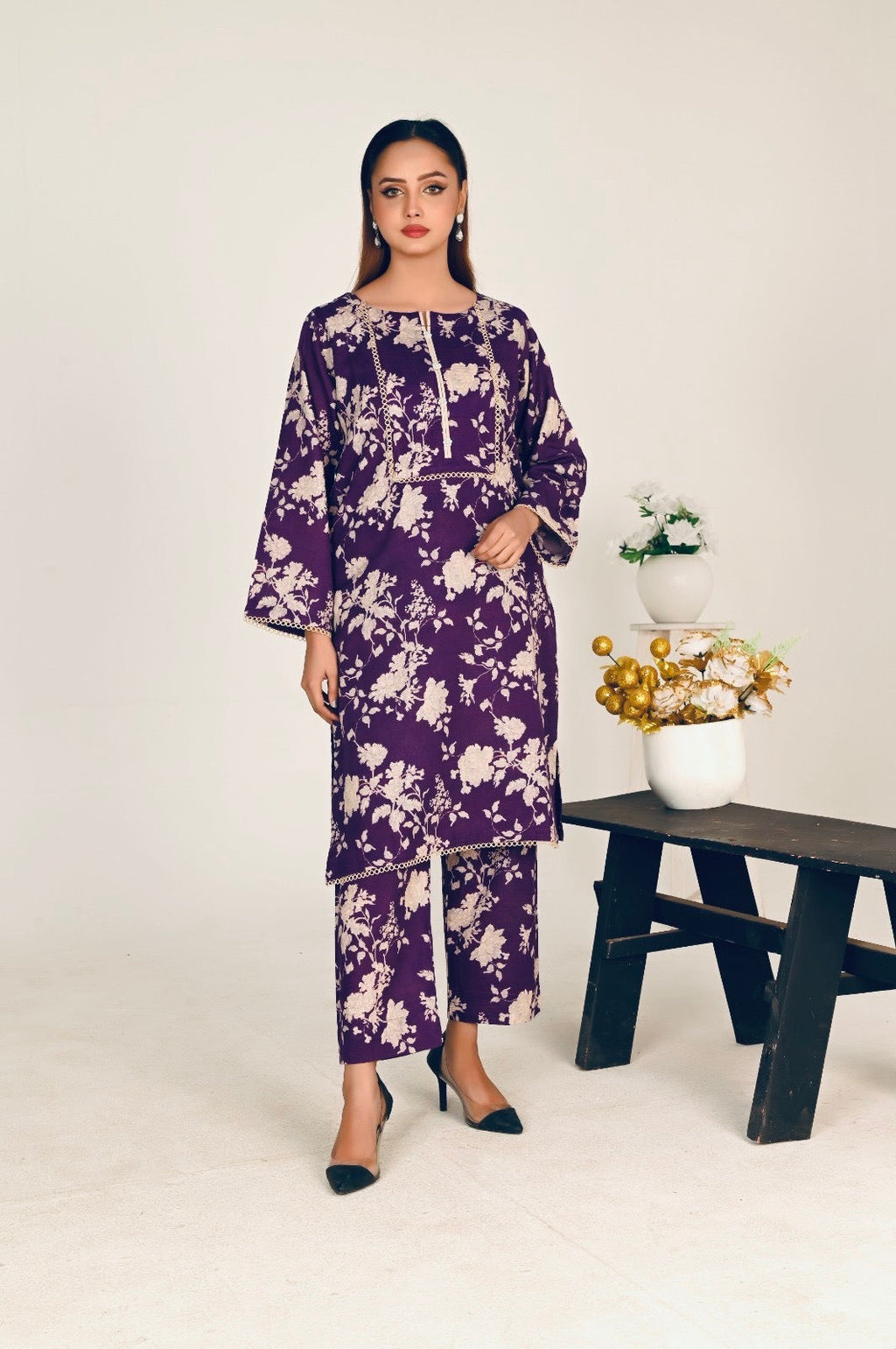 Jaan Collection Women's Printed Slub Khaddar 2-Piece Shirt and Trouser Set