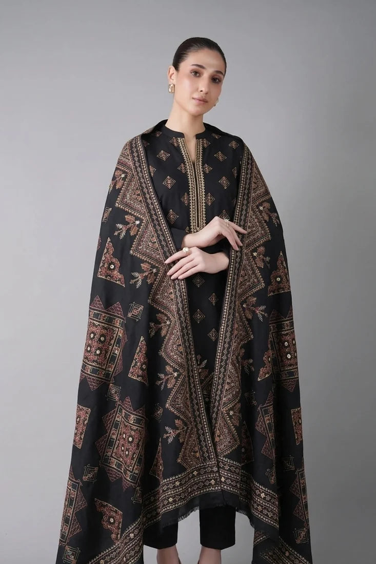 Bareeze Heavy Shawl Karandi 3Pc Embroidered Unstitched Dress